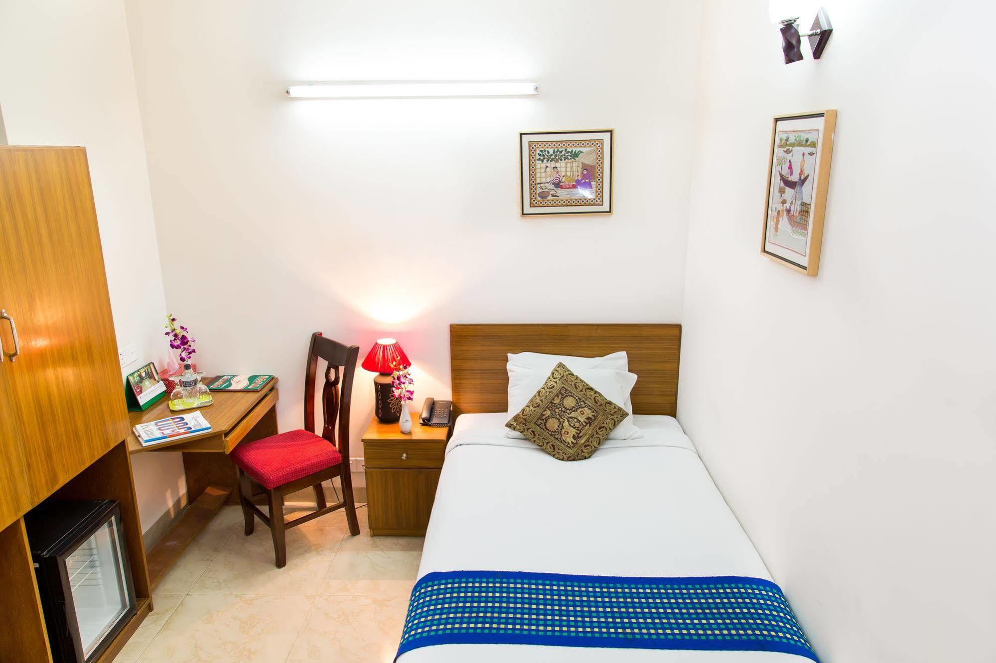 Dhaka Golden Inn - Banani'Lakeside Exterior photo